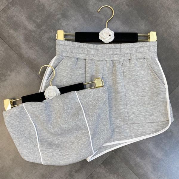 women's tracksuits fabpop 2021 summer sleeveless strapless tank crop wlastic waist shorts grey two piece set outfits gc018, Gray
women's tracksuits fabpop 2021 summer sleeveless strapless tank crop wlastic waist shorts grey two piece set outfits gc018, Gray