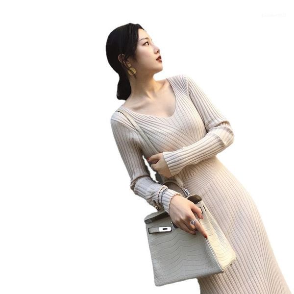 casual dresses 2021 autumn winter midi sweater dress women staight knit long female slim bodycon warm qq-143, Black;gray 
casual dresses 2021 autumn winter midi sweater dress women staight knit long female slim bodycon warm qq-143, Black;gray