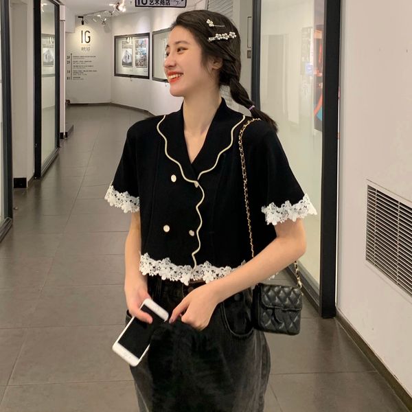 femme womens 2021 summer french style lace patchwork short sleeve vintage shirt women loose blouses (c1303), White
femme womens 2021 summer french style lace patchwork short sleeve vintage shirt women loose blouses (c1303), White