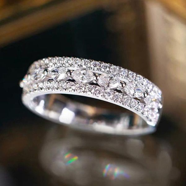 wedding rings uilz fashion luxury cubic zirconia engagement for women brilliant crystal statement ring party jewelry gift, Slivery;golden
wedding rings uilz fashion luxury cubic zirconia engagement for women brilliant crystal statement ring party jewelry gift, Slivery;golden