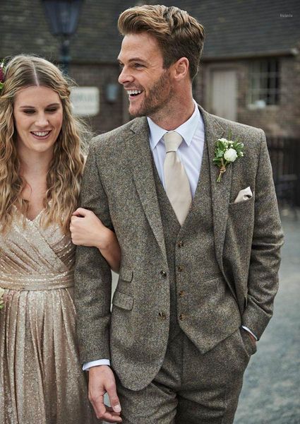 men's suits & blazers (jacket+pants+vest) autumn tweed men suit set 3 piece grooms wedding evening party outfit man 2021 jscket coat cu, White;black
men's suits & blazers (jacket+pants+vest) autumn tweed men suit set 3 piece grooms wedding evening party outfit man 2021 jscket coat cu, White;black