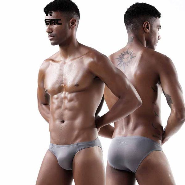 underpants men's underwear ice silk breathable thin u-convex transparent one-piece seamless triangle shorts head man panties, Black;white
underpants men's underwear ice silk breathable thin u-convex transparent one-piece seamless triangle shorts head man panties, Black;white