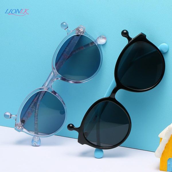 sunglasses lionlk fashion cartoon children polarized metal cool kids brand boys girls sun glasses cute 2021 blue pink black red
sunglasses lionlk fashion cartoon children polarized metal cool kids brand boys girls sun glasses cute 2021 blue pink black red
