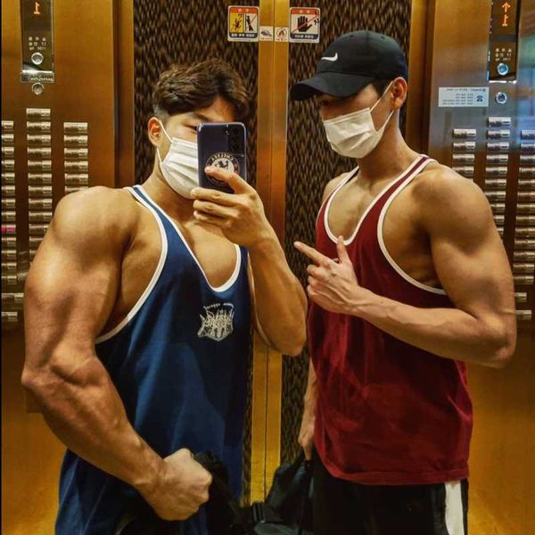 men' tank vest gym sports bodybuilding fitness cotton leisure sleeveless singlet casual men clothes, White;black
men' tank vest gym sports bodybuilding fitness cotton leisure sleeveless singlet casual men clothes, White;black