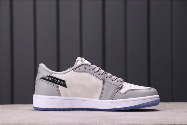 limited edition jumpman 1 low cut off cream sail white women men fashion trainers new luxurys designers shoes ship with box
limited edition jumpman 1 low cut off cream sail white women men fashion trainers new luxurys designers shoes ship with box