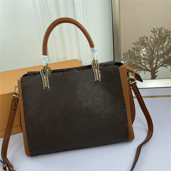 2021 womens travel boston handbag single shoulder bag authentic genuine leather size: 30x 22 x 13 v-034 
2021 womens travel boston handbag single shoulder bag authentic genuine leather size: 30x 22 x 13 v-034
