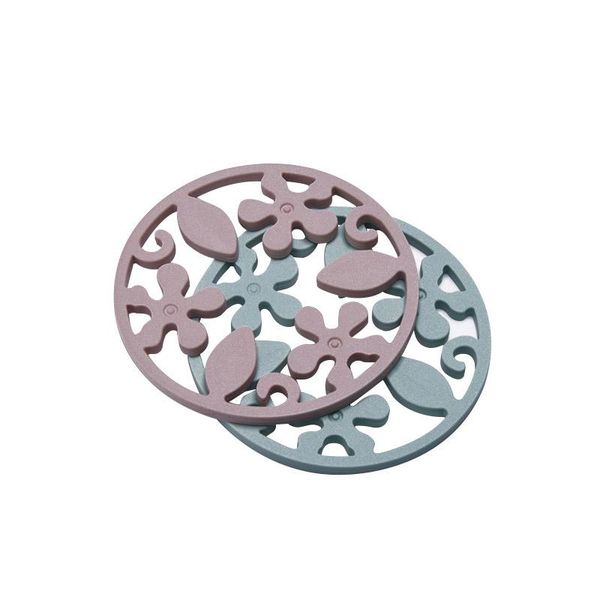 table runner silicone mat pot pad flexible home holder trivet stand multipurpose kitchen tool anti-skid out flower shape
table runner silicone mat pot pad flexible home holder trivet stand multipurpose kitchen tool anti-skid out flower shape