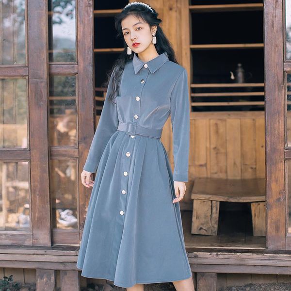 casual dresses european vacation long sleeve velvet fabric retro dress female temperament was thin high waist with belt f893, Black;gray
casual dresses european vacation long sleeve velvet fabric retro dress female temperament was thin high waist with belt f893, Black;gray