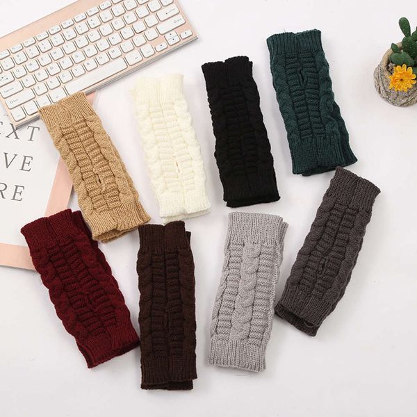 gloves winter 20 half finger trapezoidal knitted outdoor windproof long sleeve arm cover knitting, Blue;gray
gloves winter 20 half finger trapezoidal knitted outdoor windproof long sleeve arm cover knitting, Blue;gray