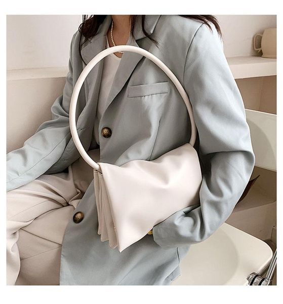 evening bags pu leather underarm handbag for women 2021 summer multi-pocket shoulder simple solid versatile multicolor
evening bags pu leather underarm handbag for women 2021 summer multi-pocket shoulder simple solid versatile multicolor