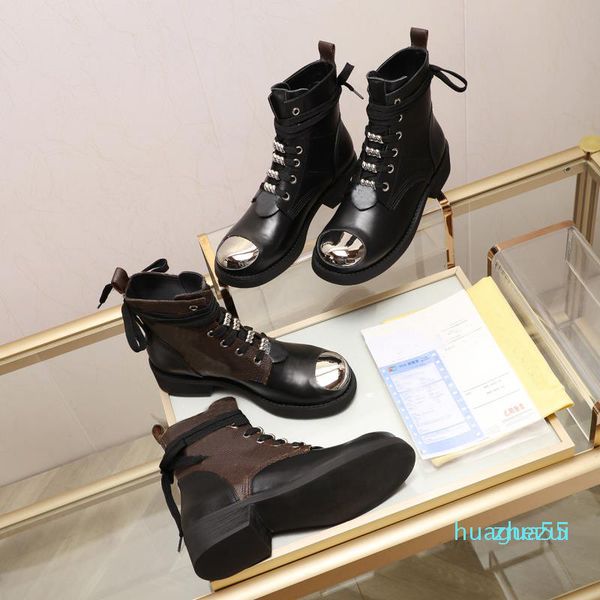 designer product womens autumn and winter double buckle letter low heel boots womens shoes fashion boots leather, Black
designer product womens autumn and winter double buckle letter low heel boots womens shoes fashion boots leather, Black