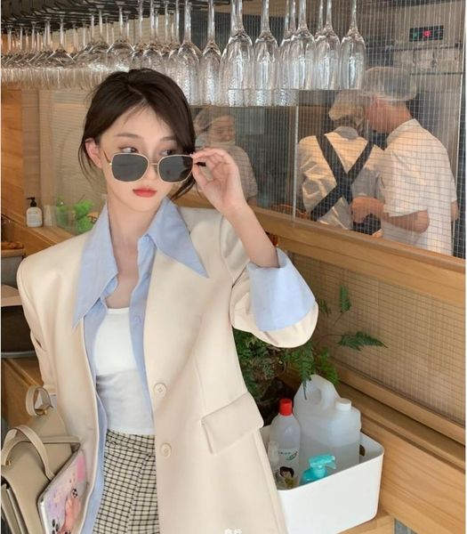 women's jackets women suit coat office lady imitating two-piece fashion stitching streetwear casual loose outerwear, Black;brown
women's jackets women suit coat office lady imitating two-piece fashion stitching streetwear casual loose outerwear, Black;brown