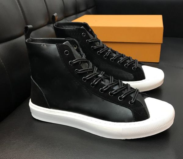 luxury designer men casual shoes tattoo sneakers high sneaker classic highs rubber toe smooth calfskin trim 2022, Black
luxury designer men casual shoes tattoo sneakers high sneaker classic highs rubber toe smooth calfskin trim 2022, Black