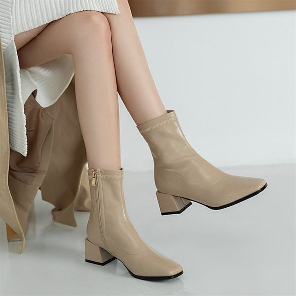 winter women boots with side zipper square toe chunky heel simple and all-match pu short boots large size 33-43 item no.4602 210507, Black
winter women boots with side zipper square toe chunky heel simple and all-match pu short boots large size 33-43 item no.4602 210507, Black