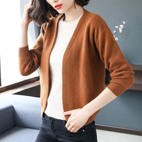 women's sweaters 2021 autumn and winter warm wool cardigan women v-neck long-sleeved sweater a slim wild knit bottoming shirt large siz, White;black
women's sweaters 2021 autumn and winter warm wool cardigan women v-neck long-sleeved sweater a slim wild knit bottoming shirt large siz, White;black