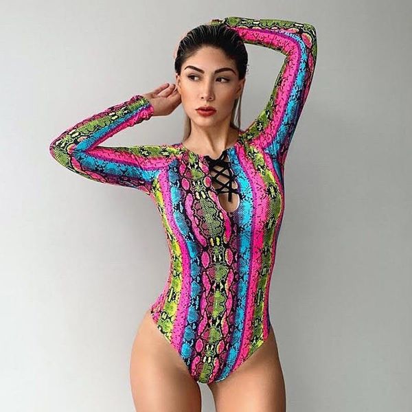 diving print long sleeve women swimwear hollow out swimsuit summer beach wear jump suit bodysuit one-piece suits
diving print long sleeve women swimwear hollow out swimsuit summer beach wear jump suit bodysuit one-piece suits