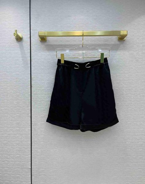 women's shorts high street black for women summer 2021 high-end brand waist slim fashion casual straight acetate lady, White;black
women's shorts high street black for women summer 2021 high-end brand waist slim fashion casual straight acetate lady, White;black