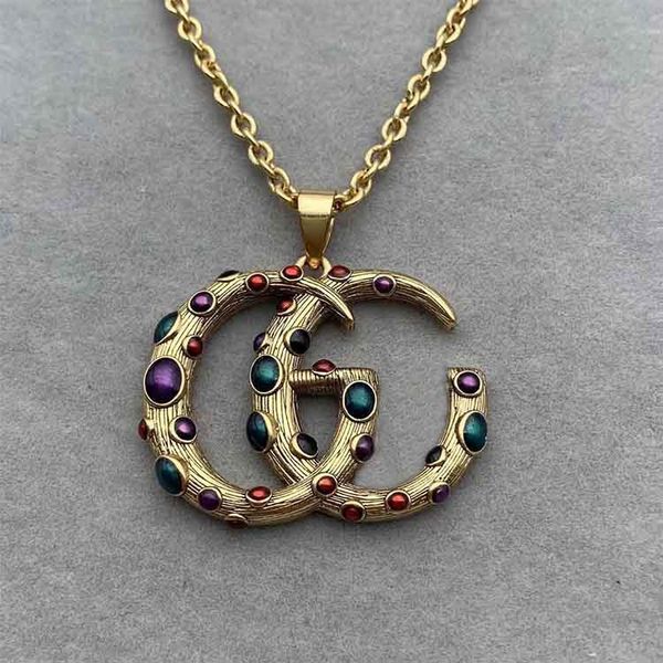 2021 jewelry family new fashion necklace women's doubles letter color brass material, Black
2021 jewelry family new fashion necklace women's doubles letter color brass material, Black