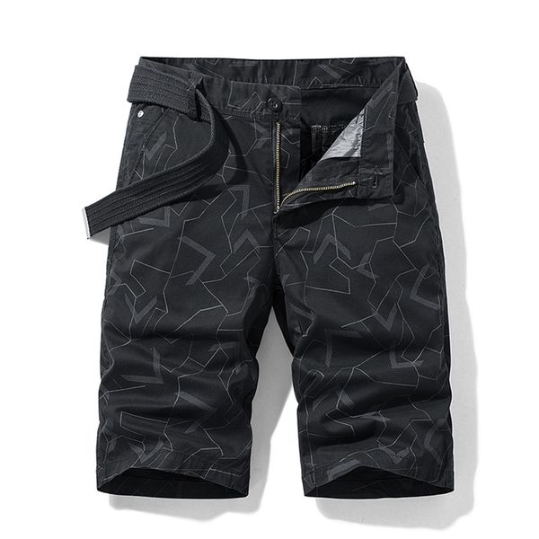 summer men's camouflage cotton zipper casual pocket regular five-point pants military cargo plus size shorts 210720, White;black
summer men's camouflage cotton zipper casual pocket regular five-point pants military cargo plus size shorts 210720, White;black