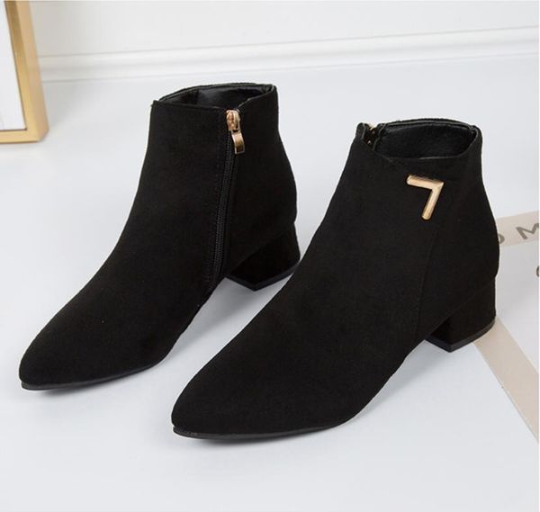 women boots casual leather low high heels spring shoes woman pointed toe rubber ankle black red zapatos mujer plus size 35-42
women boots casual leather low high heels spring shoes woman pointed toe rubber ankle black red zapatos mujer plus size 35-42