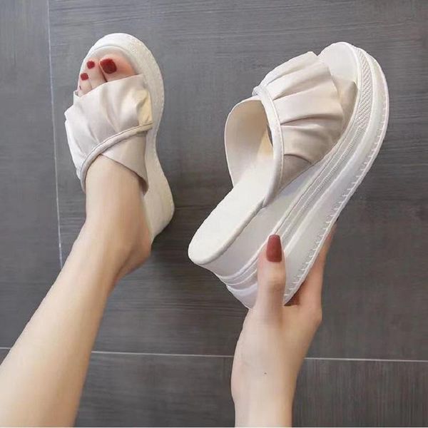 slippers large size 34-40 women's shoes summer korean style slope with thick-soled fish mouth sandals all-match non-slip, Black
slippers large size 34-40 women's shoes summer korean style slope with thick-soled fish mouth sandals all-match non-slip, Black