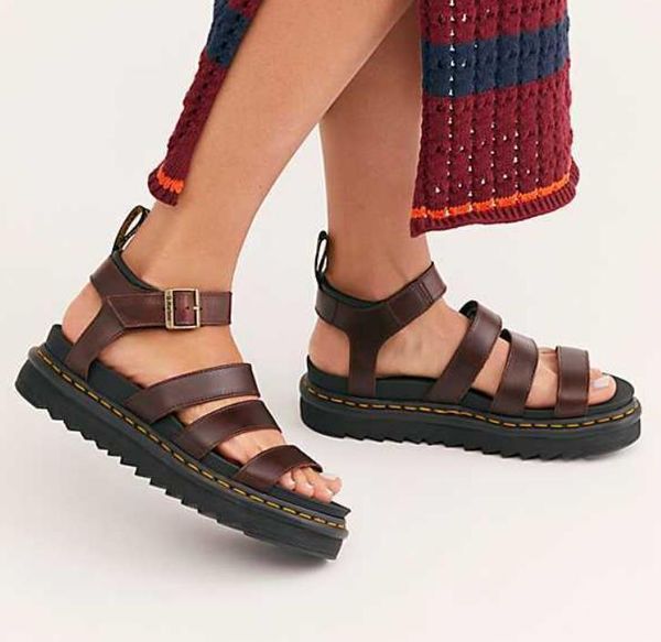 sandals summer 2021 comfortable flat bottom thick 40-43 hollow buckle sandal for women, Black
sandals summer 2021 comfortable flat bottom thick 40-43 hollow buckle sandal for women, Black