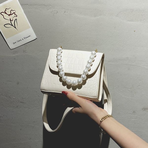 shopping high-grade small bag for women 2021 summer new fashion net red pearl messenger small square bag all-matching shoulder shopping bag
shopping high-grade small bag for women 2021 summer new fashion net red pearl messenger small square bag all-matching shoulder shopping bag