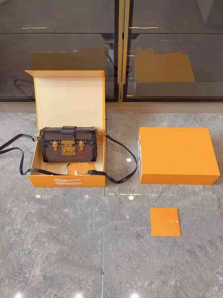 evening bags wholesale designer clutch box original handbags excellent quality leather purse fashion brick messenger shoulder bag
evening bags wholesale designer clutch box original handbags excellent quality leather purse fashion brick messenger shoulder bag