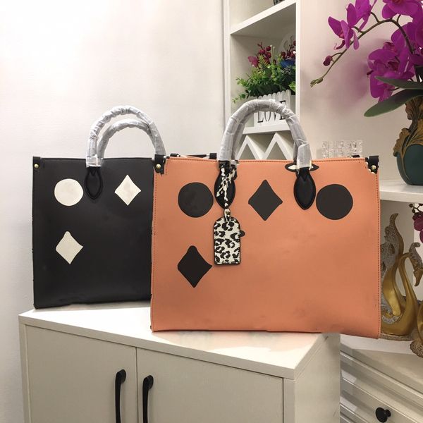 high-quality women leather luxurys designers bags womens luxury designer handbags handbag female fashion messenger onthego tote purse toron
high-quality women leather luxurys designers bags womens luxury designer handbags handbag female fashion messenger onthego tote purse toron