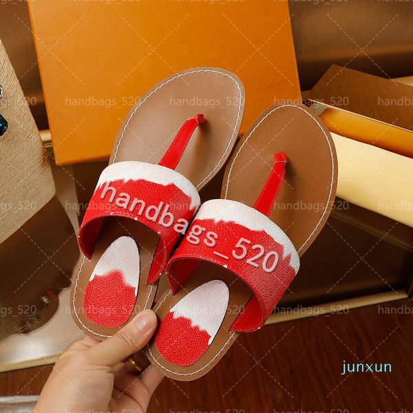 2021 summer ladies flat sandals leather slippers fashion design print letters beach woman flip flops shoes, Black
2021 summer ladies flat sandals leather slippers fashion design print letters beach woman flip flops shoes, Black
