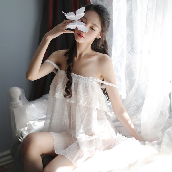 suspender fairy style lace white nightdrs sweet and lovely princs style thin perspective underwear, Red;black
suspender fairy style lace white nightdrs sweet and lovely princs style thin perspective underwear, Red;black