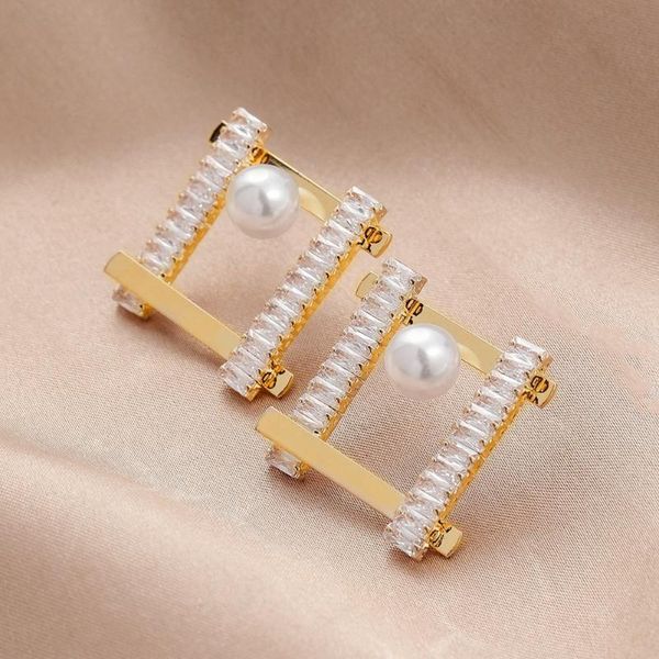 stud exquisite simple big clear pearl earrings round white jewelry classic for women elegant gifts, Golden;silver
stud exquisite simple big clear pearl earrings round white jewelry classic for women elegant gifts, Golden;silver