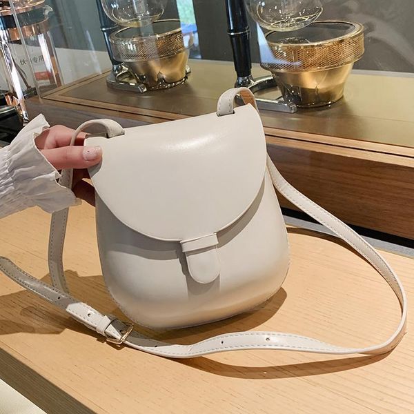 evening bags european and american single shoulder oblique span women 2021 trend fashion shell lovely foreign style mobile phone bag
evening bags european and american single shoulder oblique span women 2021 trend fashion shell lovely foreign style mobile phone bag