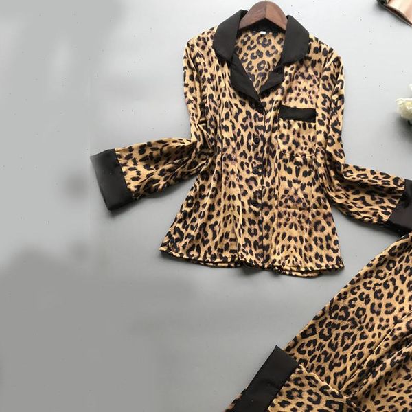 satin leopard pyjamas women sleepwear long sleeve pants lingerie nightwear underwear set pajamas for, Black;red
satin leopard pyjamas women sleepwear long sleeve pants lingerie nightwear underwear set pajamas for, Black;red