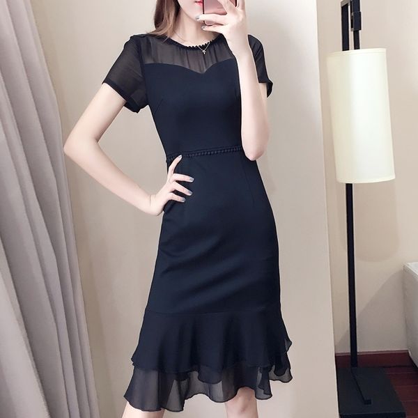 black dress women's summer 2021 korean new waist slim hepburn small black medium length fishtail skirt, Black;white
black dress women's summer 2021 korean new waist slim hepburn small black medium length fishtail skirt, Black;white