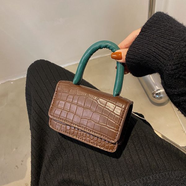 daily bagbrand crocodile pattern handbags female designer chain shoulder bags lady luxury crossbody bag stone evening satchels for women
daily bagbrand crocodile pattern handbags female designer chain shoulder bags lady luxury crossbody bag stone evening satchels for women