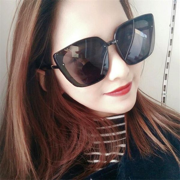 trendy big frame sunglasses women casual wild uv400 colorful progressive color vintage fashionable glasses, White;black
trendy big frame sunglasses women casual wild uv400 colorful progressive color vintage fashionable glasses, White;black