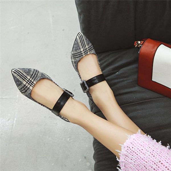 dress shoes autumn 2021 retro plaid mary jane block heel pointed toe yellow snakeskin pattern buckle high heels pumps big size, Black
dress shoes autumn 2021 retro plaid mary jane block heel pointed toe yellow snakeskin pattern buckle high heels pumps big size, Black
