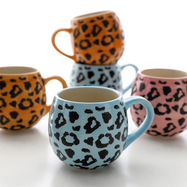 mugs american creative leopard print large capacity ceramic mug water breakfast milk heat resistant coffee mark cup
mugs american creative leopard print large capacity ceramic mug water breakfast milk heat resistant coffee mark cup