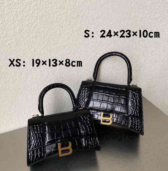 classic bags letter women hourglass handbags s 2022 balencaigas's b classic designer buckle leather hand fashion messenger hand carry o
classic bags letter women hourglass handbags s 2022 balencaigas's b classic designer buckle leather hand fashion messenger hand carry o