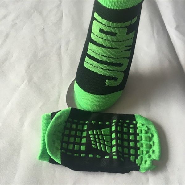 kid anti friction bounce yoga socks amusement place non slip trampoline socks non slip glue 2 5mm ww, Black
kid anti friction bounce yoga socks amusement place non slip trampoline socks non slip glue 2 5mm ww, Black