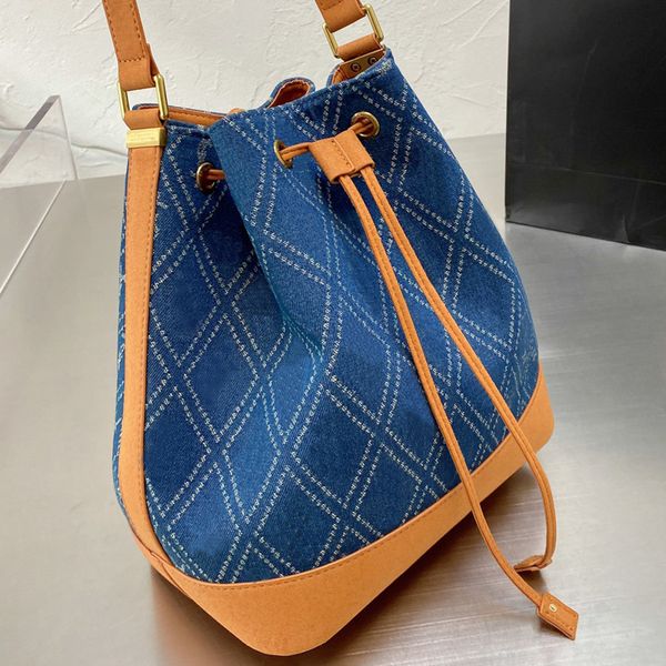 denim bucket bag designers handbag canvas luxury designers bag ladies shoulder bag
denim bucket bag designers handbag canvas luxury designers bag ladies shoulder bag
