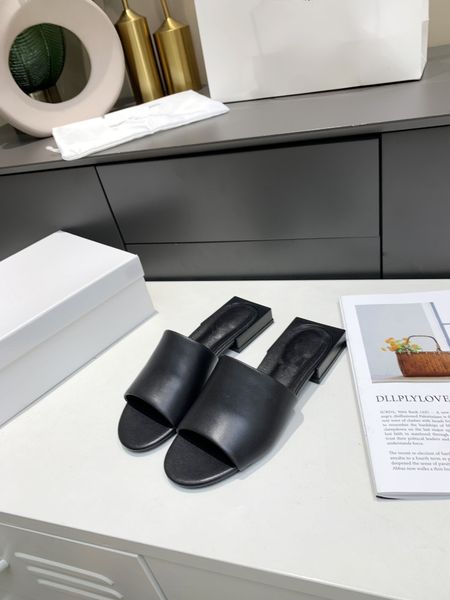 brand sandal slippers women real leather plain color pattern fashion letters elegant designer ladies summer flat shoes, Black
brand sandal slippers women real leather plain color pattern fashion letters elegant designer ladies summer flat shoes, Black
