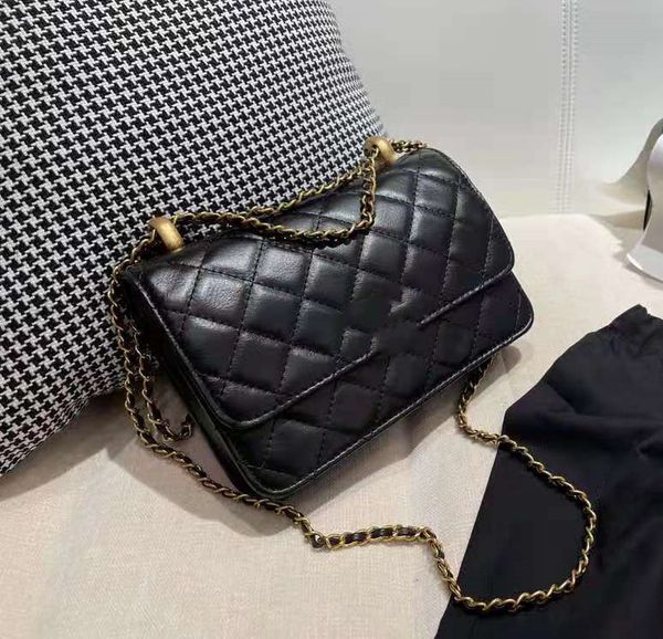 classic flap bag 5 colors luxury big brand handbag fashion cowhide cf tote double chain designer clutch women wallet single shoulder lady cr
classic flap bag 5 colors luxury big brand handbag fashion cowhide cf tote double chain designer clutch women wallet single shoulder lady cr