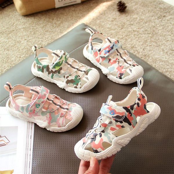 sandals children's boy shoes 2021 girls baotou beach soft bottom summer camouflage sports tide, Black;red
sandals children's boy shoes 2021 girls baotou beach soft bottom summer camouflage sports tide, Black;red