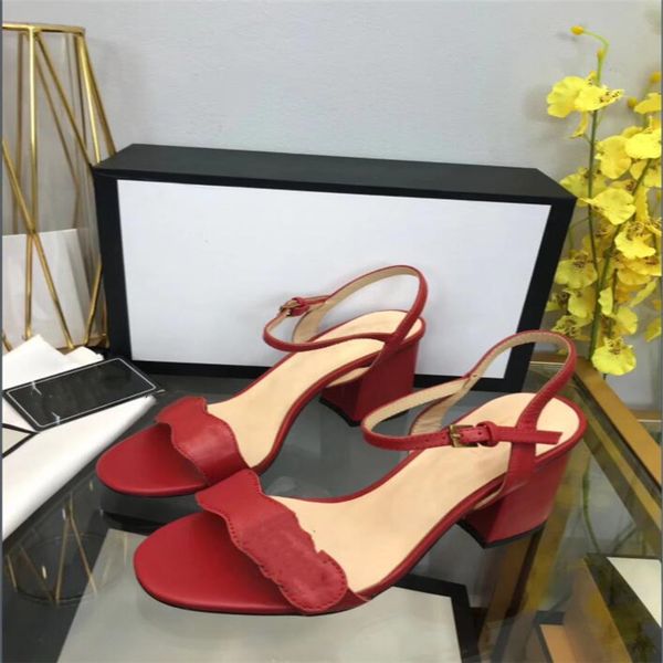 2021 luxury high heels leather sandal suede mid-heel 7-11cm women designer double buckle sandals summer beach wedding shoes size 35-40 with, Black
2021 luxury high heels leather sandal suede mid-heel 7-11cm women designer double buckle sandals summer beach wedding shoes size 35-40 with, Black