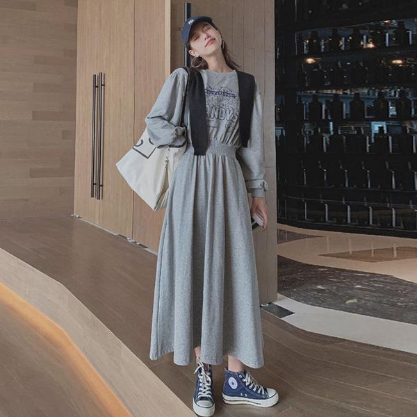 casual dresses maje hoydsn dress women's autumn 2021 korean loose medium length small long skirt fashion, Black;gray
casual dresses maje hoydsn dress women's autumn 2021 korean loose medium length small long skirt fashion, Black;gray