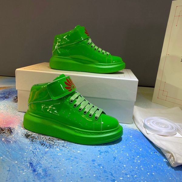 2021 casual shoes women canvas upper black white all match thick soled increase flat lace up trainers waterproof rubber bottom sneakers
2021 casual shoes women canvas upper black white all match thick soled increase flat lace up trainers waterproof rubber bottom sneakers