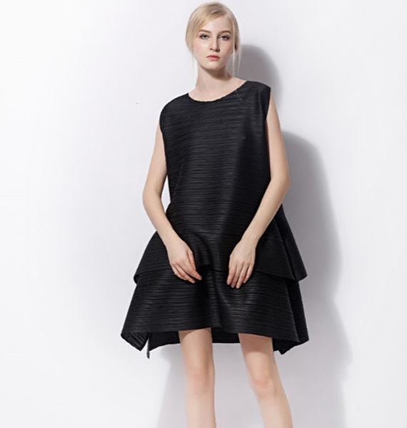 casual dresses changpleat summer sleeveless cake dress miyak pleated fashion design o-neck solid loose plus size female a-line dre, Black;gray
casual dresses changpleat summer sleeveless cake dress miyak pleated fashion design o-neck solid loose plus size female a-line dre, Black;gray
