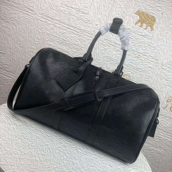 2021 luxury fashion brand designer bags men women high-quality travel duffle luggage handbags with lock large capacity sport bag 50x29x23cm
2021 luxury fashion brand designer bags men women high-quality travel duffle luggage handbags with lock large capacity sport bag 50x29x23cm